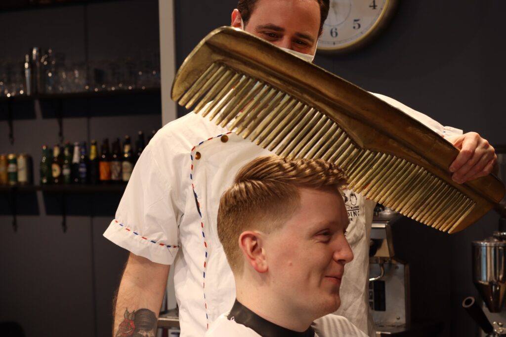 Why You Should Visit a Barber Instead of a Hairdresser